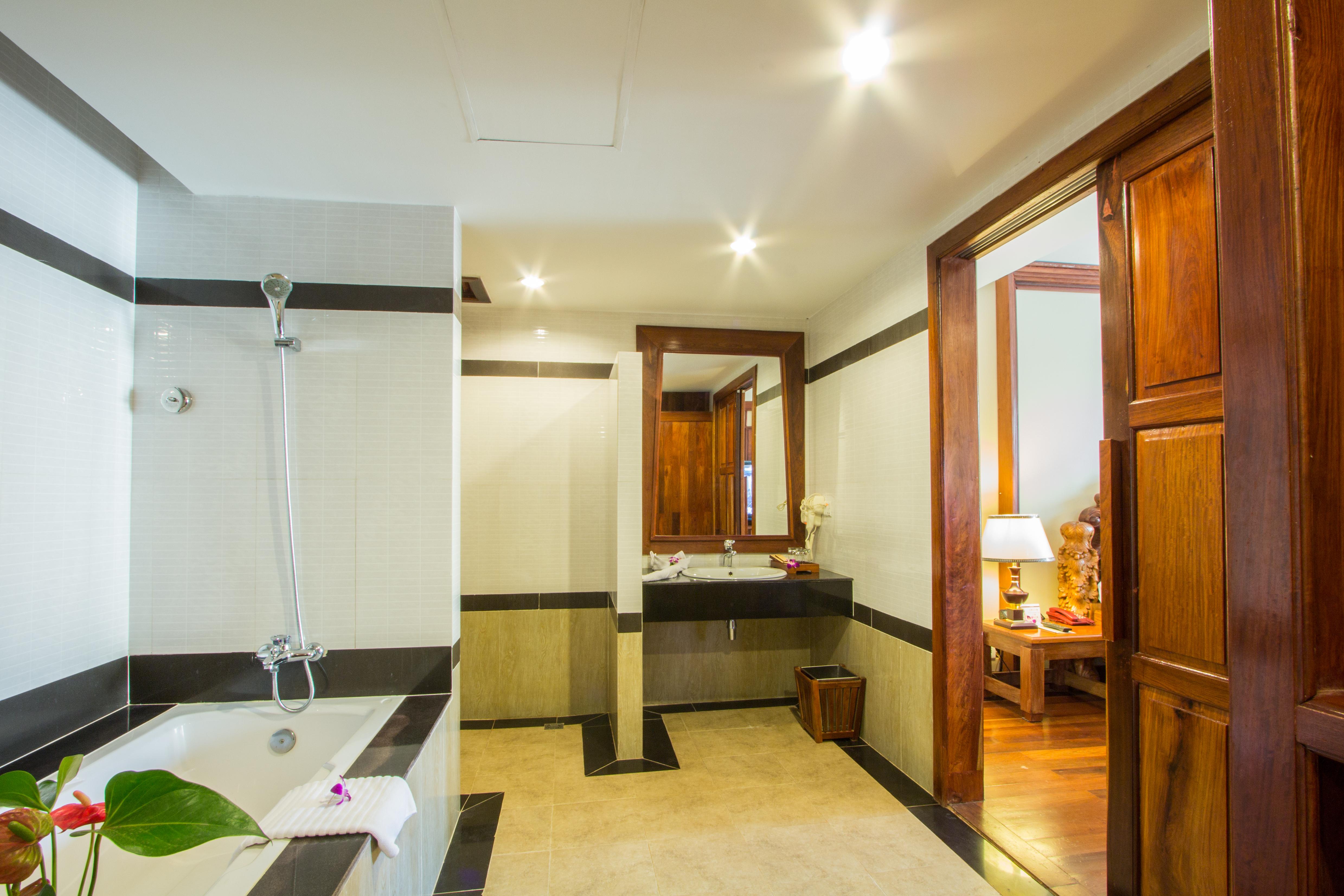 Royal Empire Hotel Siem Reap Ngoại thất bức ảnh