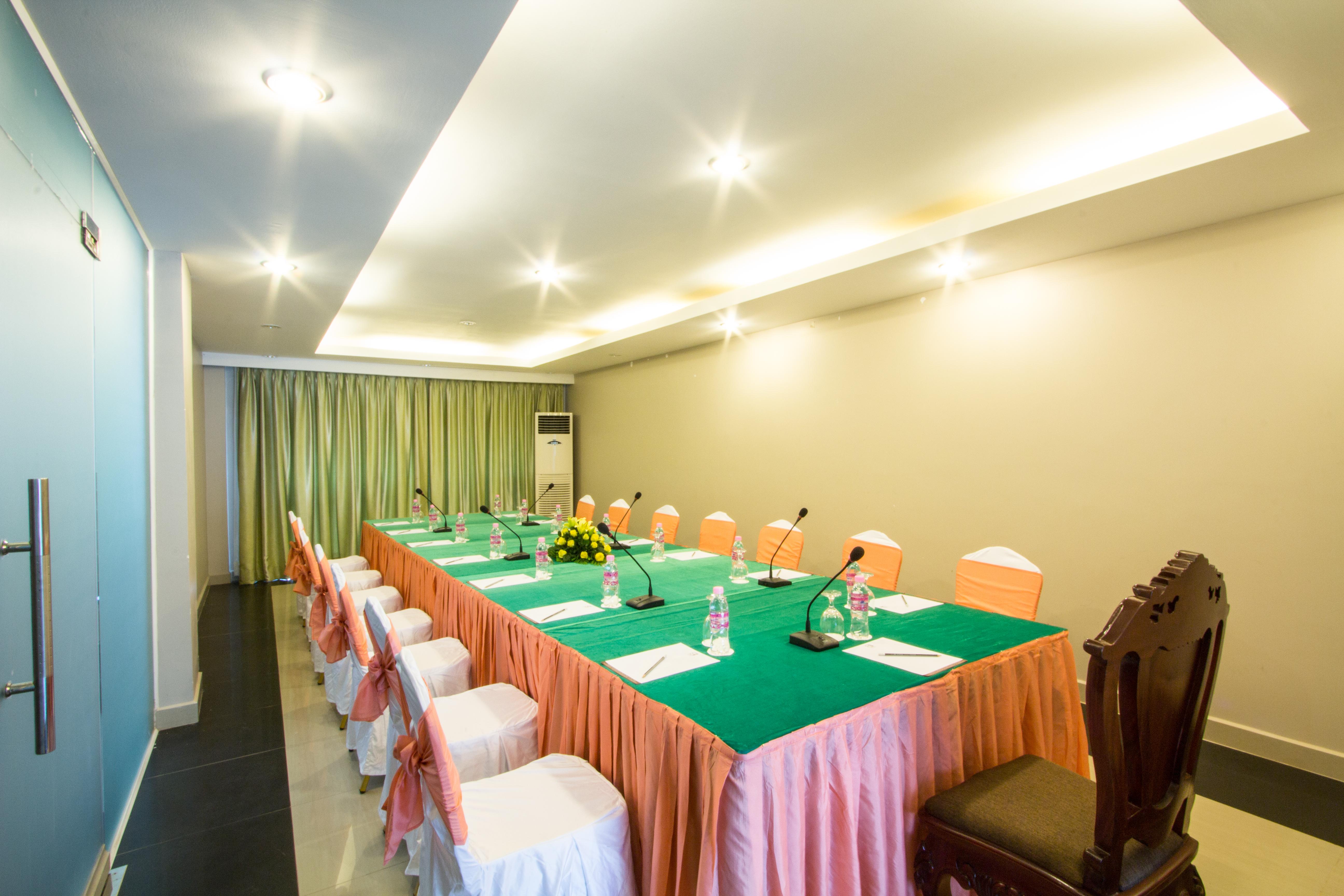 Royal Empire Hotel Siem Reap Ngoại thất bức ảnh