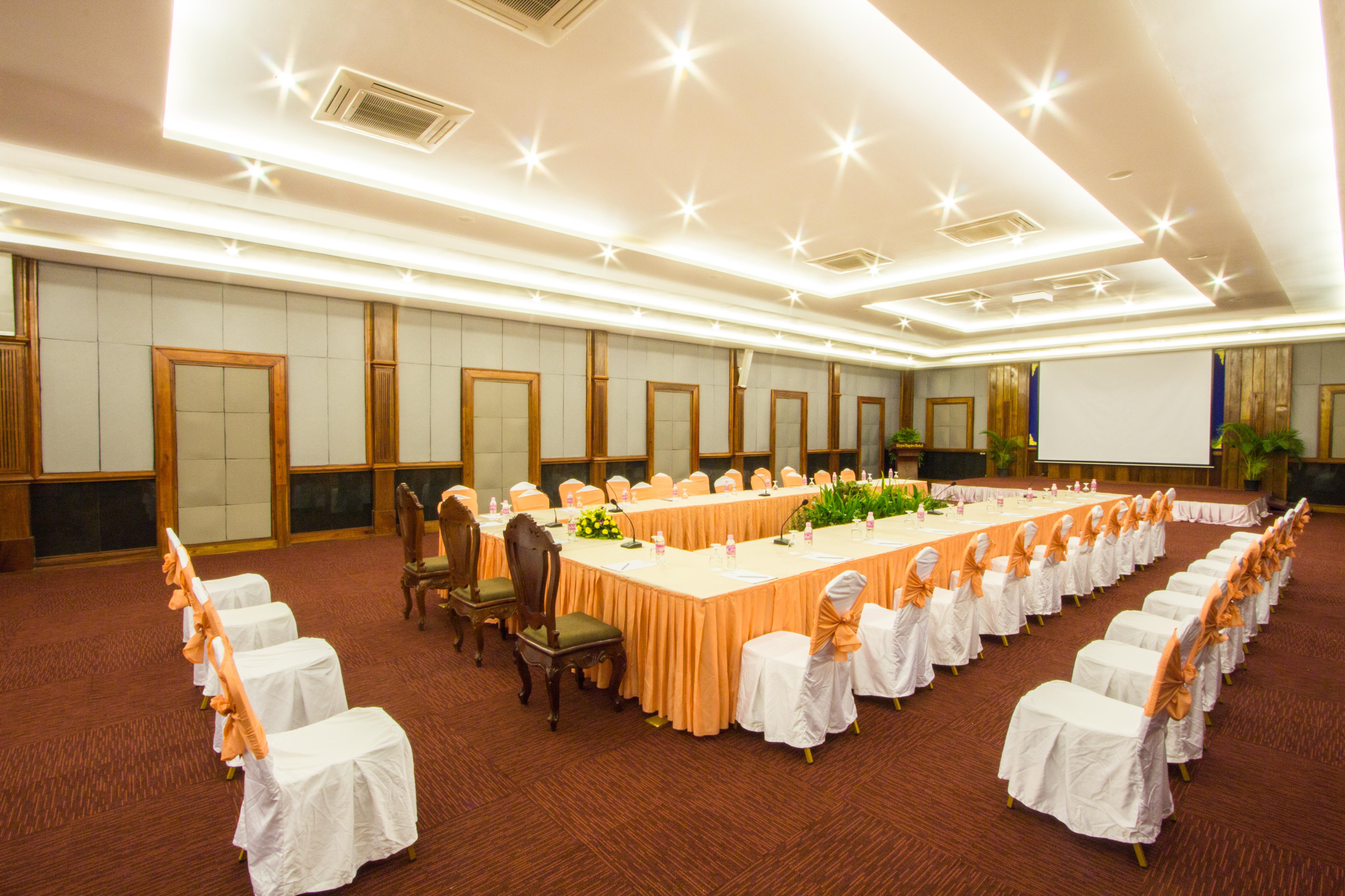 Royal Empire Hotel Siem Reap Ngoại thất bức ảnh